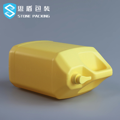 Conteneurs chimiques en plastique détersifs jaunes de 1 gallon avec la pompe 210g